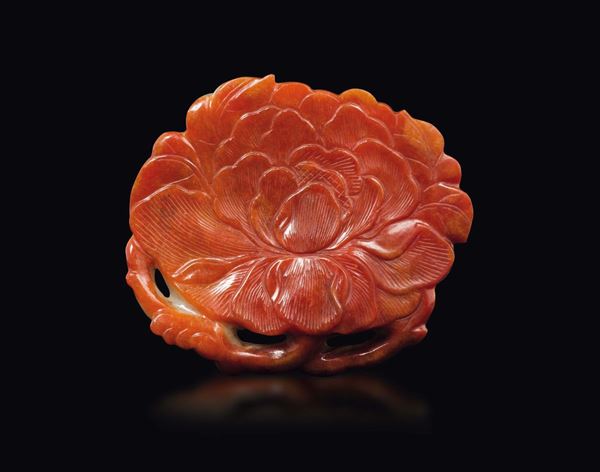A Celadon white and russet lotus flower belt buckle, China, Qing Dynasty, Qianlong Period (1736-1795)