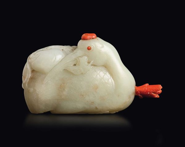 A white jade crane snuff bottle with coral details, China, Qing Dynasty, Qianlong Period (1736-1795)