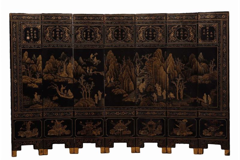 A small lacquered wood screen depicting landscape with figures and inscriptions within reserves, China, Qing Dynasty, 19th century  - Auction Fine Chinese Works of Art - Cambi Casa d'Aste