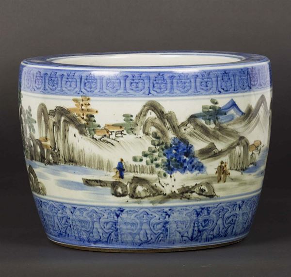 Cachepot in porcellana a smalti policromi a decoro paesaggistico, Cina, Dinastia Qing, XIX secolo
