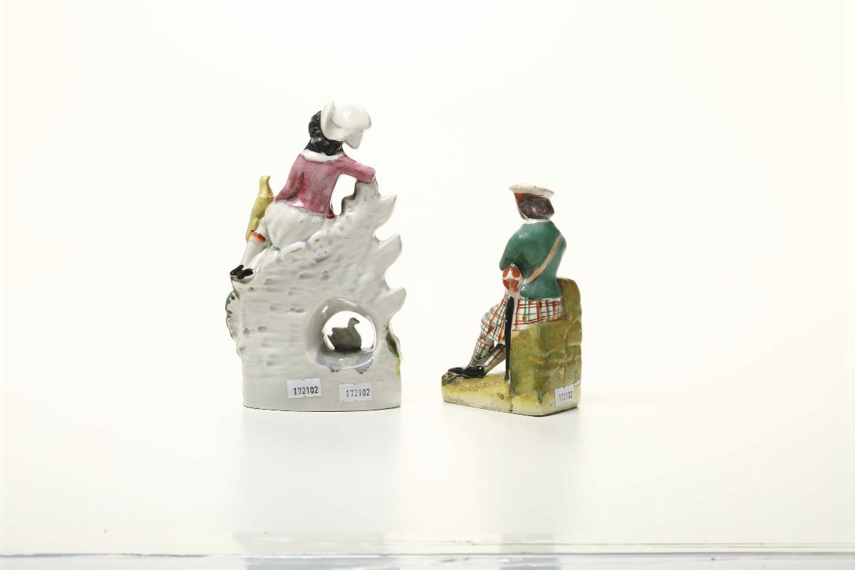 Due Figurine Inghilterra, Staffordshire, Periodo Vittoriano, XIX Secolo