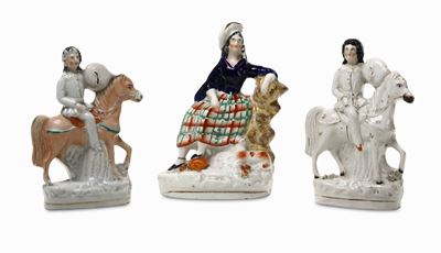 Tre Figurine Inghilterra, Staffordshire, Periodo Vittoriano, XIX Secolo