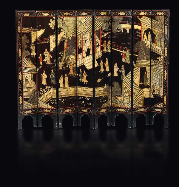 A Coromandel-lacquered wood eight-shutters screen, China, Qing Dynasty
