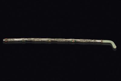 Bastone in Argento con Manico in Giada ed Innesti in Pietre Dure, Cina, Dinastia Qing, XIX Secolo
