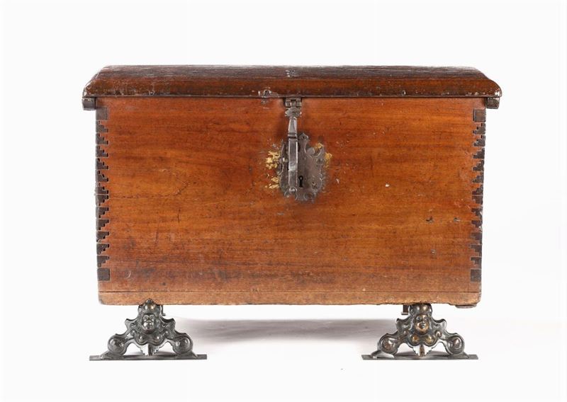 Cassone in legno, XVIII-XIX secolo  - Auction Fine Art - Cambi Casa d'Aste