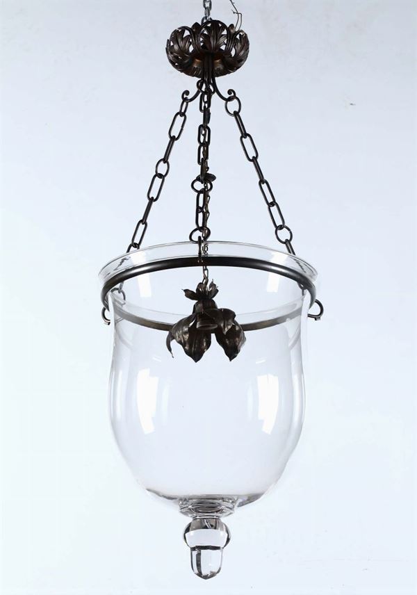 Lampione con montatura in metallo e diffusore in cristallo, XIX-XX secolo