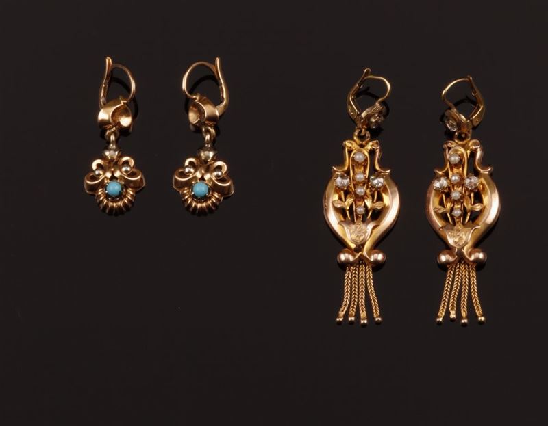 Lotto composto da due paia di orecchini con turchesi, perline e rose di diamante  - Asta Fine Coral Jewels - Cambi Casa d'Aste
