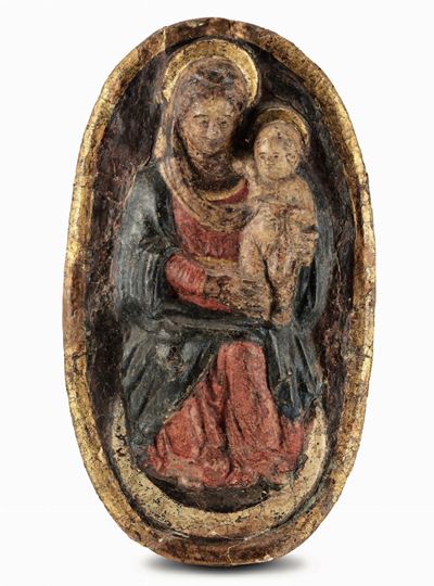 Rilievo Ovale Raffigurante Madonna con Bambino in Cartapesta Dipinta e Dorata. Plasticatore Rinas...