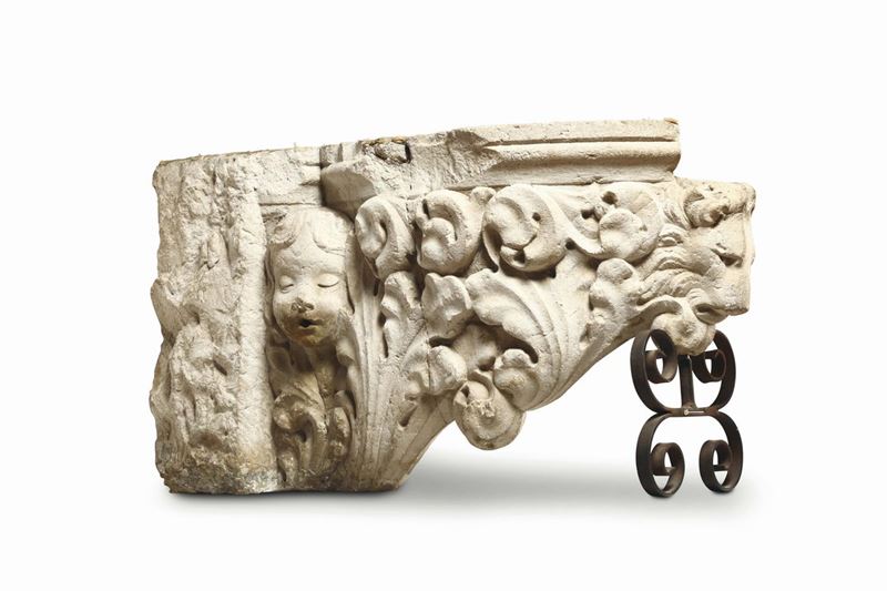 Elemento architettonico (parte di fontana?) in pietra d'Istria. Arte veneta del XV secolo  - Asta Scultura e Oggetti d'Arte - Cambi Casa d'Aste