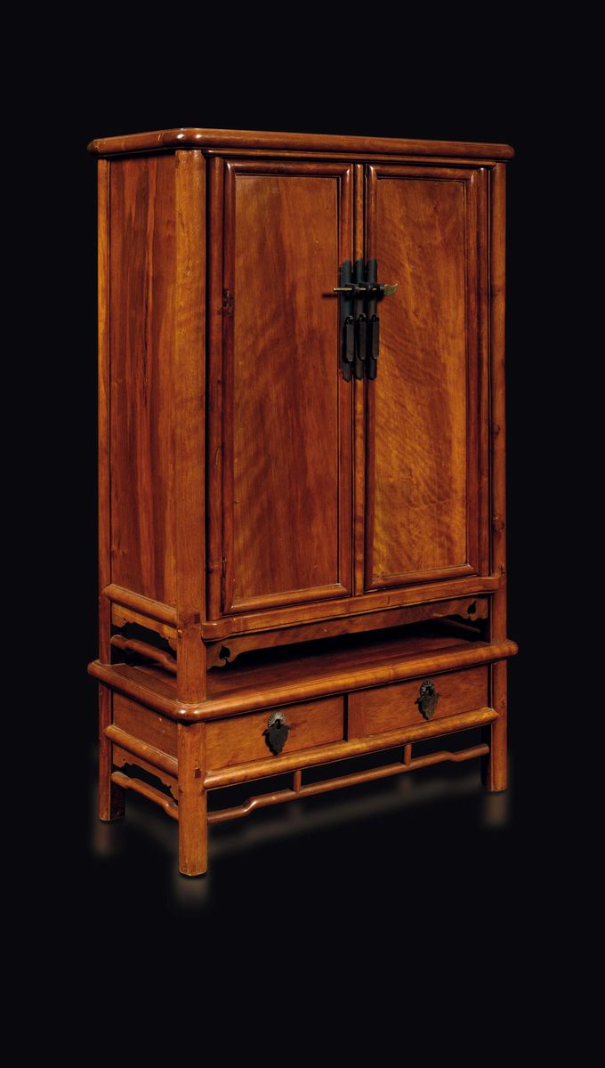 Coppia di Piccoli Cabinet in Legno Huanghuali, Cina, Dinastia Qing, XIX Secolo
