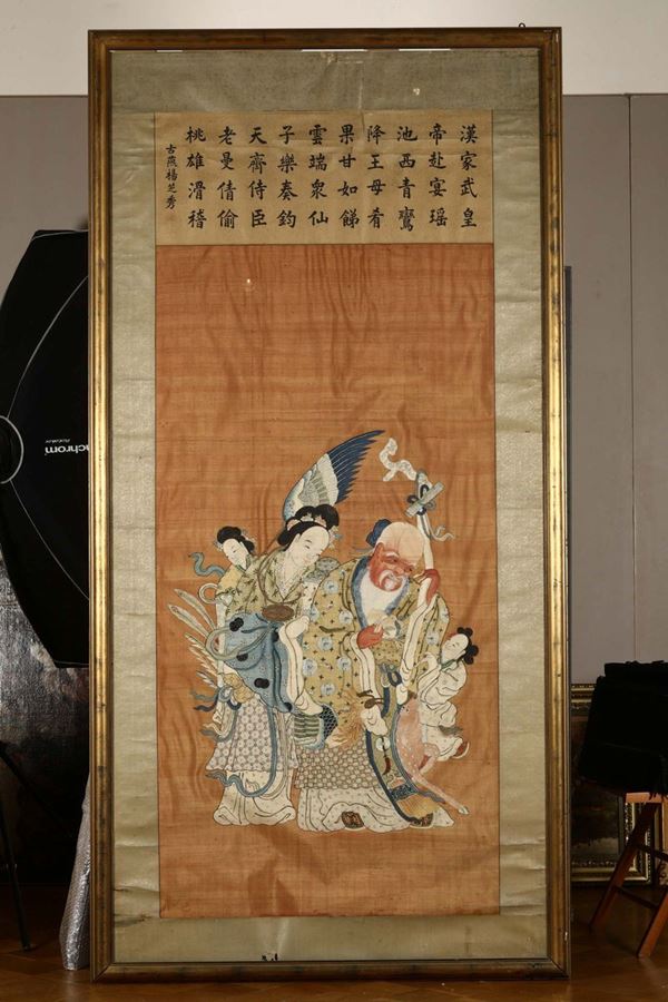 Tessuto Kesi con raffigurazione di Guanyin, Shoulao ed iscrizione, Cina, Dinastia Qing, XIX secolo