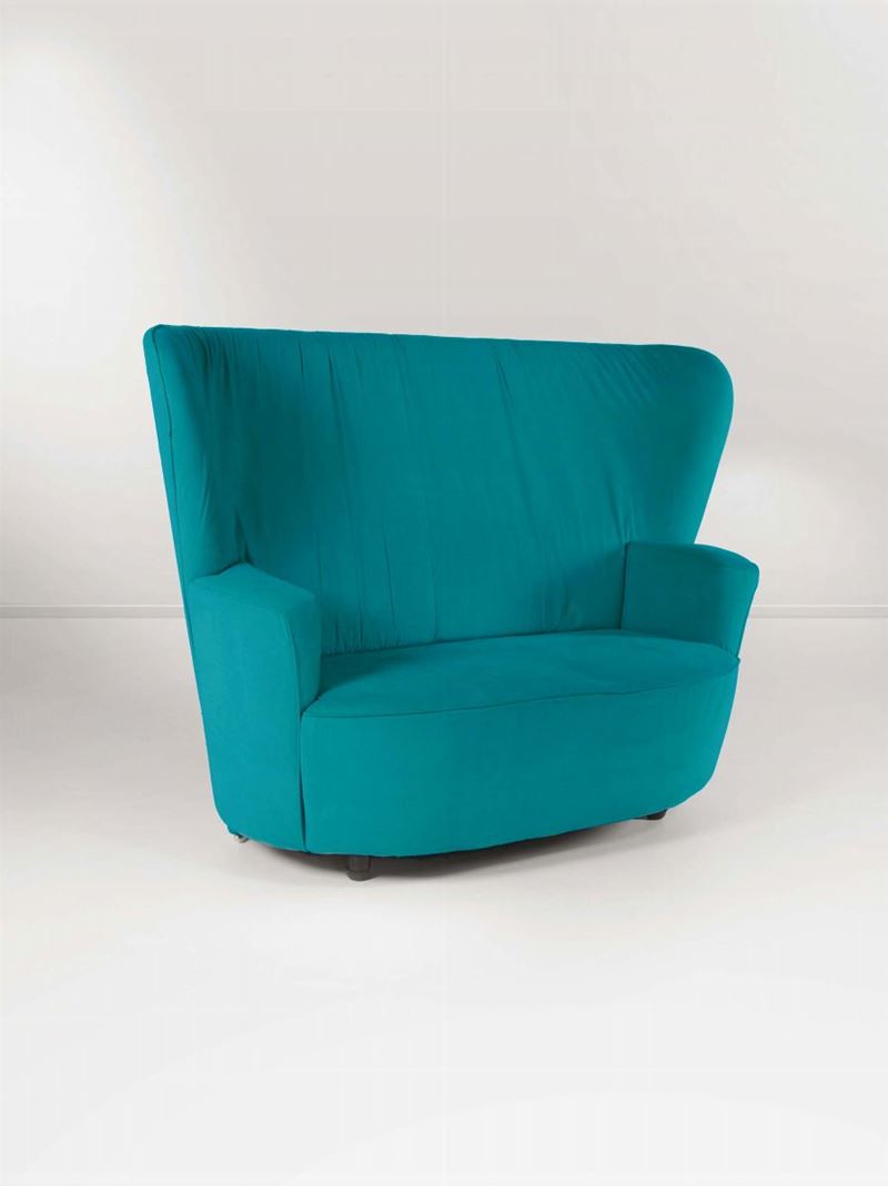 Divano da anticamera con struttura in legno e rivestimento in tessuto  - Asta Design - Cambi Casa d'Aste