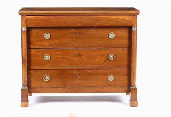 Cassettone Impero a quattro cassetti, XIX secolo