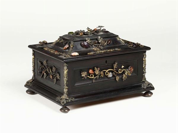 Scatola in ebano viola e pietre dure, XVIII-XIX secolo