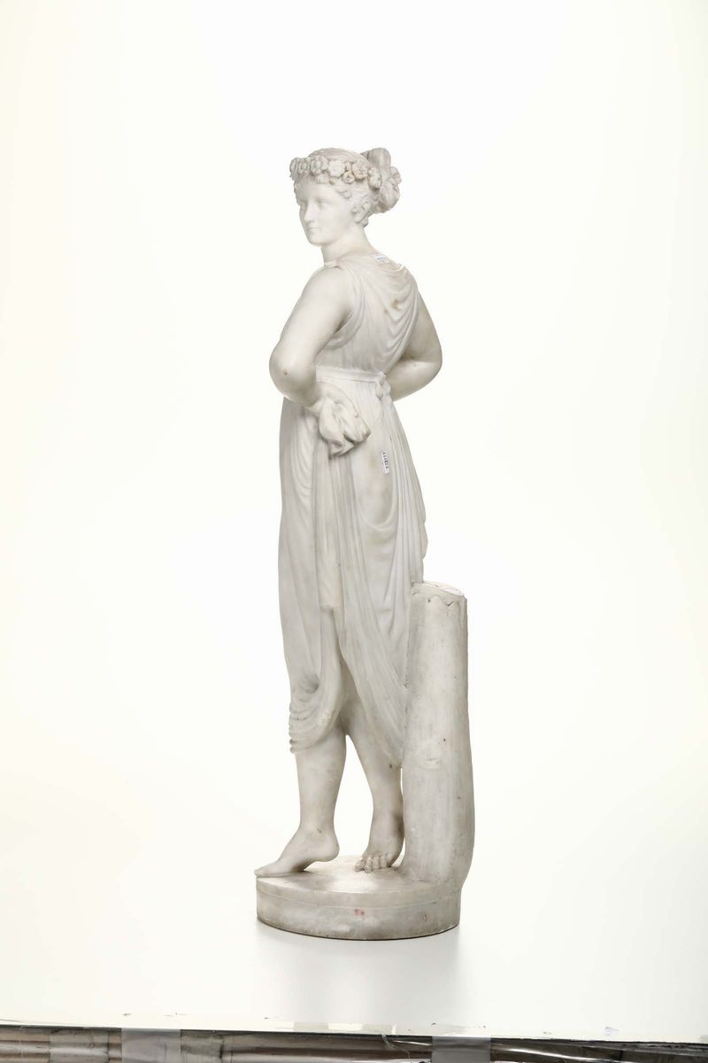 Figura Femminile in Marmo Bianco, XIX Secolo