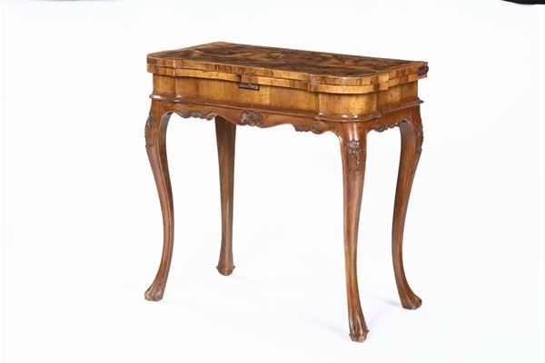 Tavolino da gioco con piano a libro, XIX-XX secolo