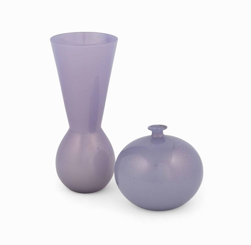Seguso Vetri d'Arte, Murano, 1960 ca. Two vases in indigo opaline blown glass with a blown leaf decor  - Auction Murano '900 - II - Cambi Casa d'Aste