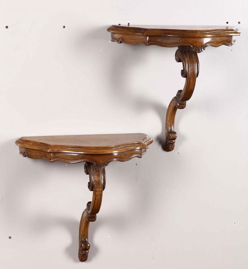Coppia di consoline a goccia in stile veneziano in legno intagliato  - Asta Asta a Tempo Antiquariato - I - Cambi Casa d'Aste