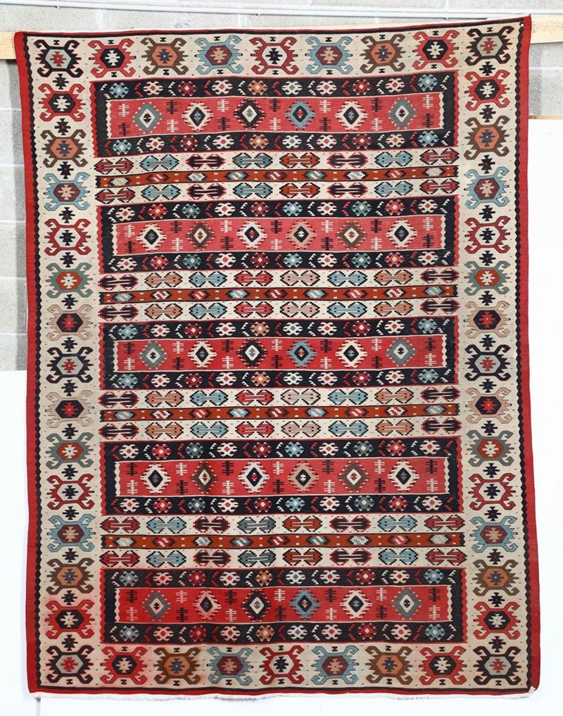Kilim Sharkoy Anatolia, prima metà XX secolo  - Asta Antiquariato - Cambi Casa d'Aste