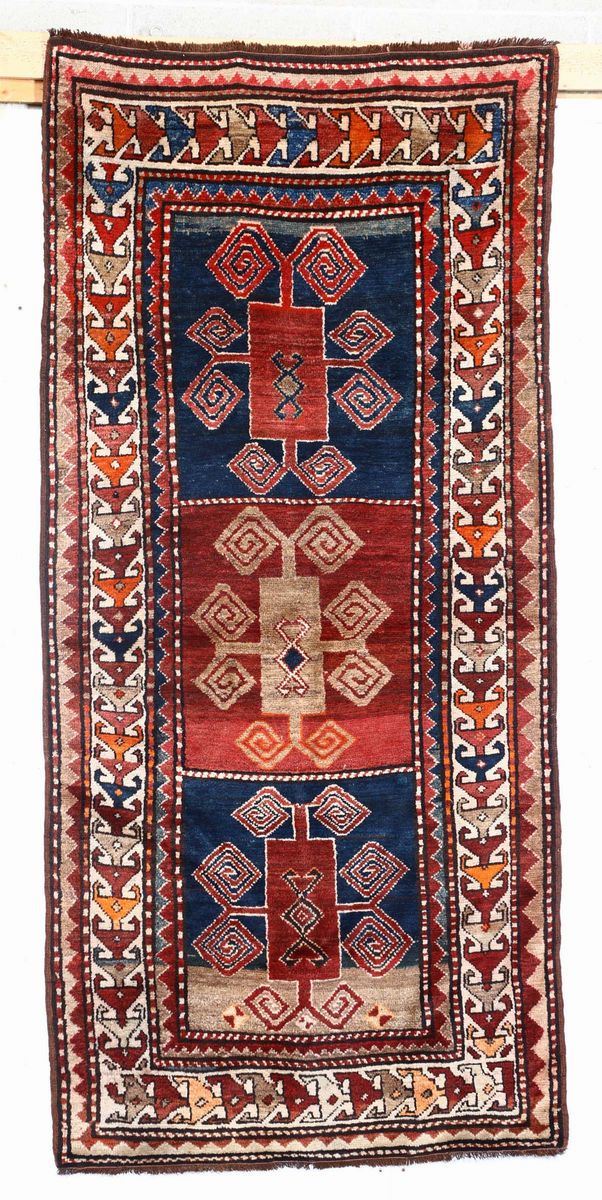 Tappeto Kazak Caucaso, inizio XX secolo  - Auction Fine Art - Cambi Casa d'Aste