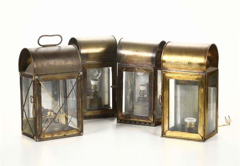 Quattro lampade in metallo  - Auction Fine Art - Cambi Casa d'Aste