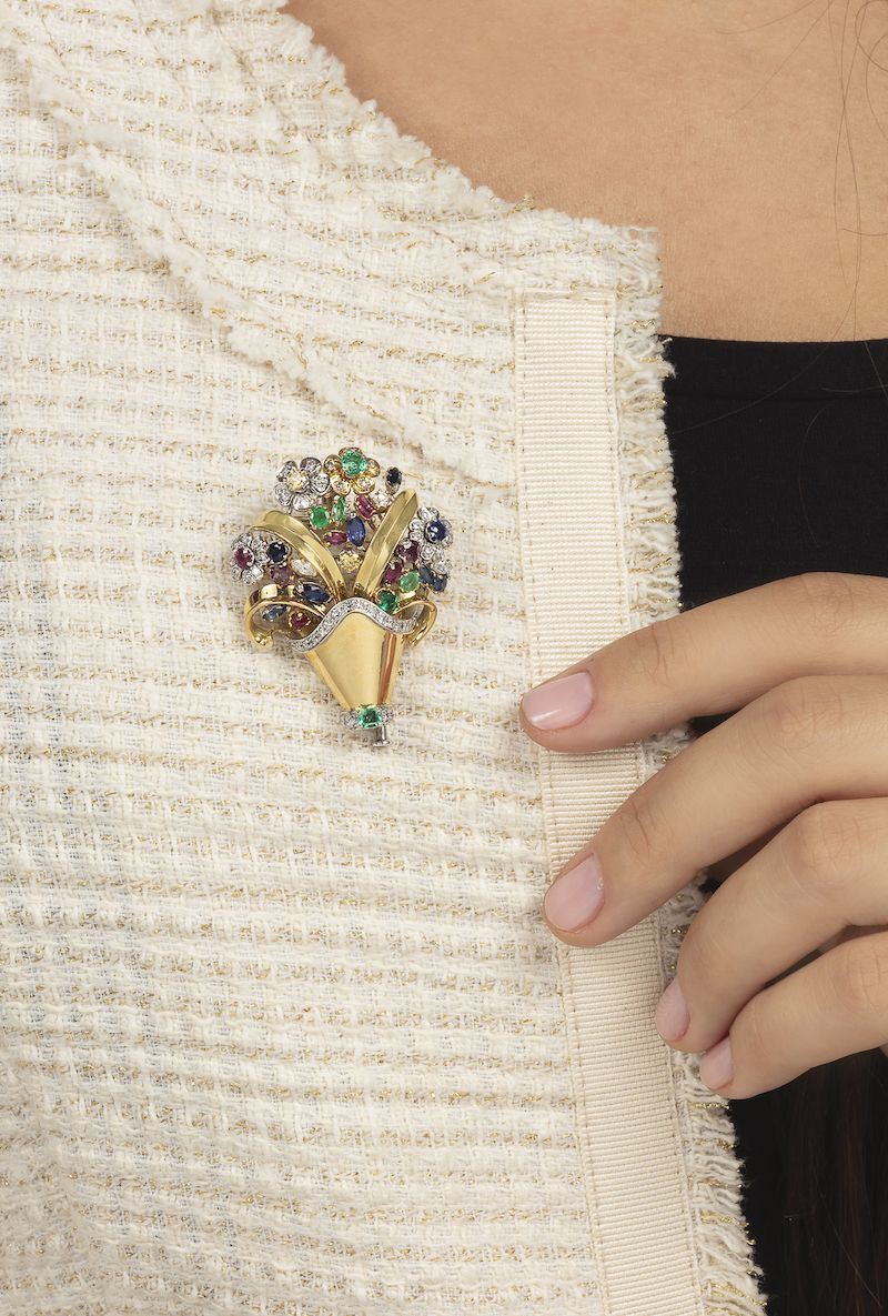 Gem set and diamond pendant/brooch. Designed as a basket of flowers  - Auction Fine Jewels - Cambi Casa d'Aste