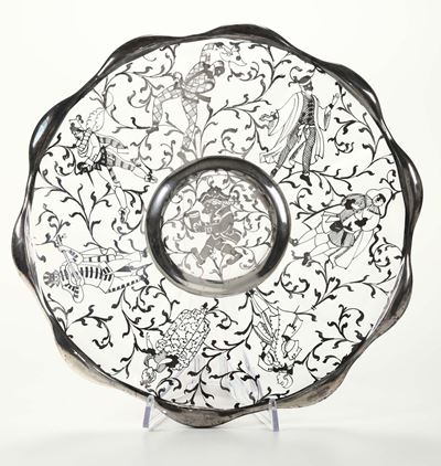 Piatto in Cristallo Decorato con Maschere e Bordo in Argento