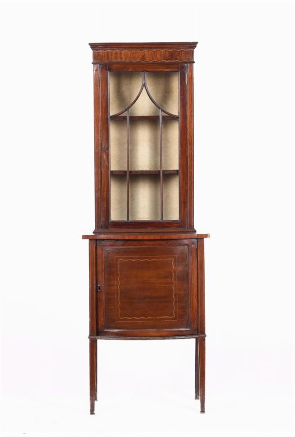 Vetrinetta in stile inglese a due corpi, XIX secolo