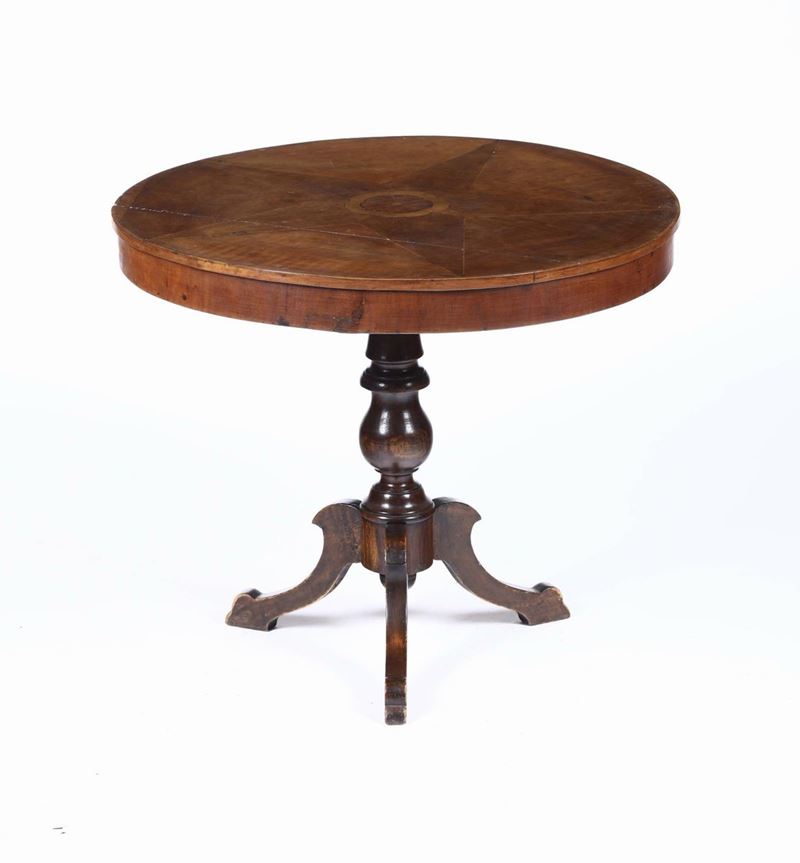 Tavolo con piano circolare lastronato ed intarsiato, XIX secolo  - Auction Fine Art - Cambi Casa d'Aste