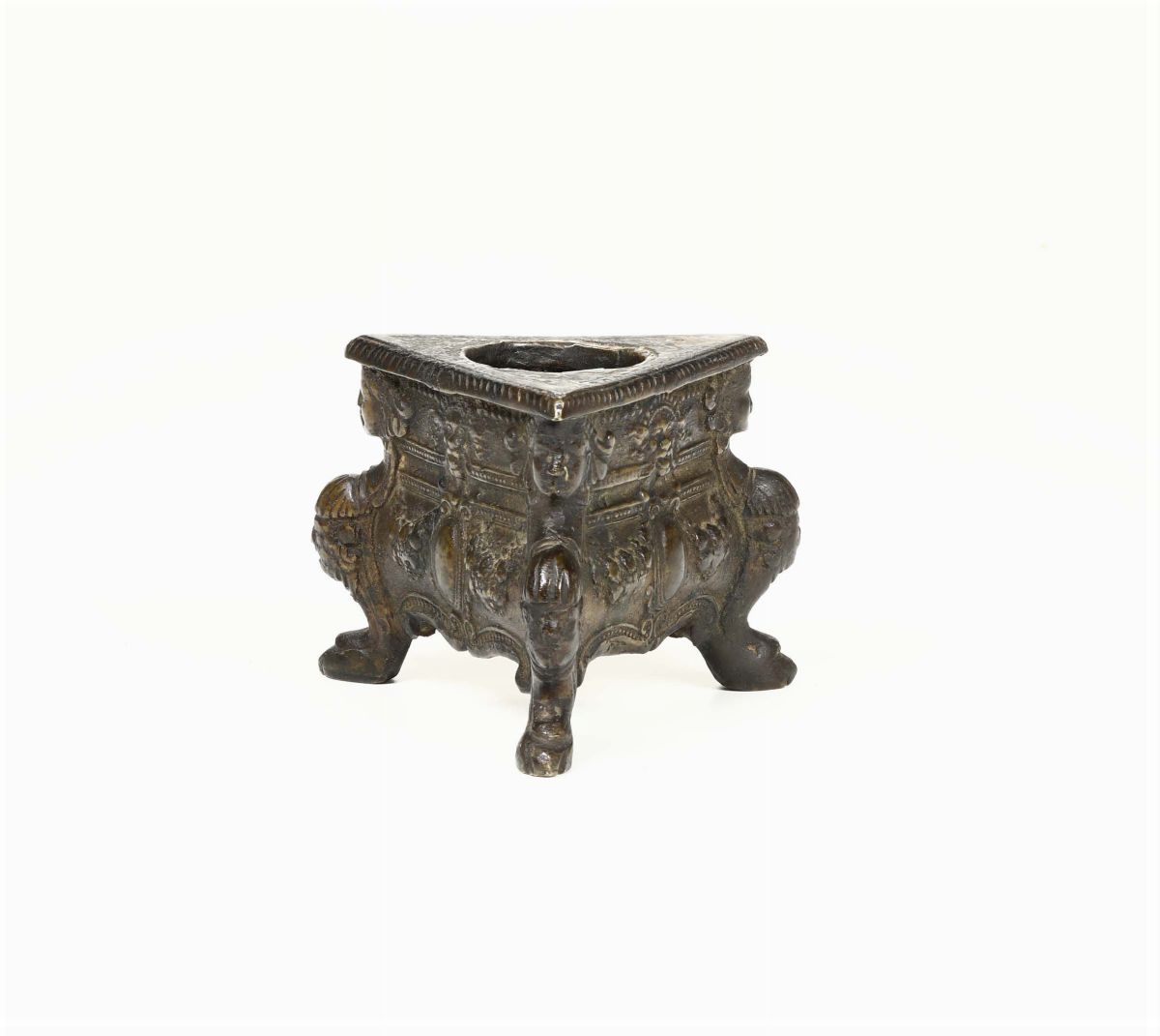 Calamaio a Tripode in Bronzo Fuso a Cera Persa e Nettato a Cesello, Venezia, XVI Secolo