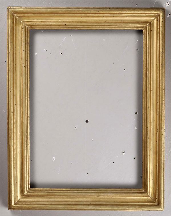 Cornice modanata e sgolata, dorata a foglia, Emilia XVIII secolo