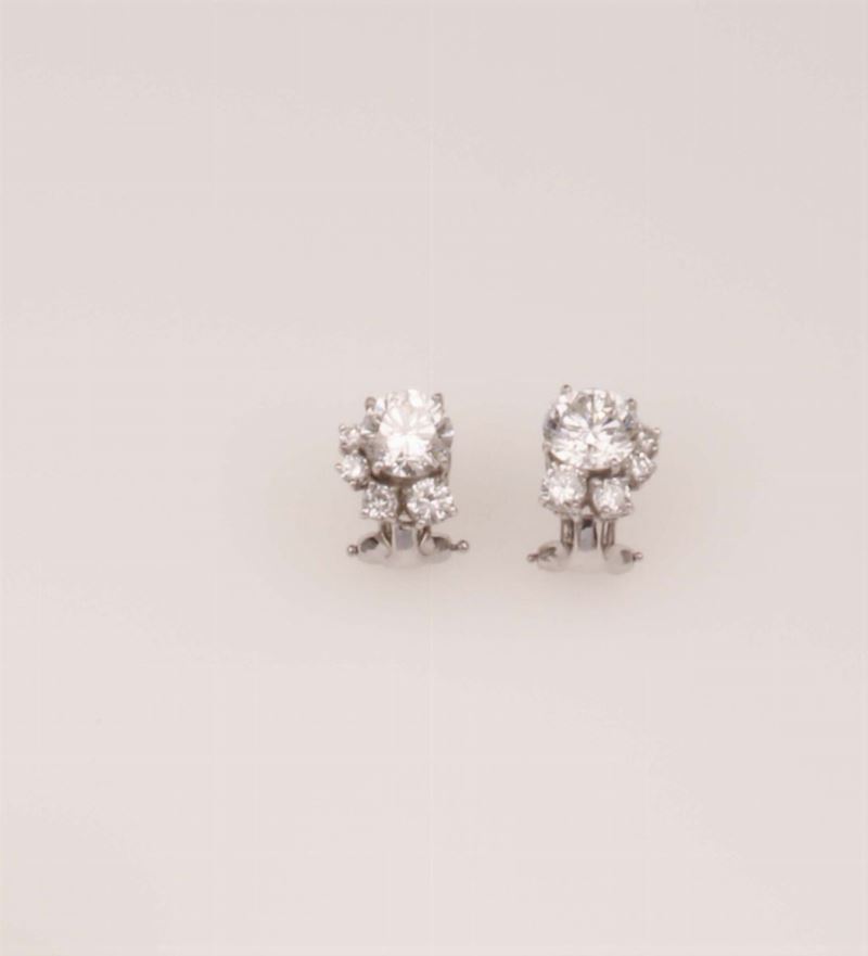 Two brilliant-cut diamond weighing 1.46 and 1.72 carats  - Auction Fine Jewels - Cambi Casa d'Aste