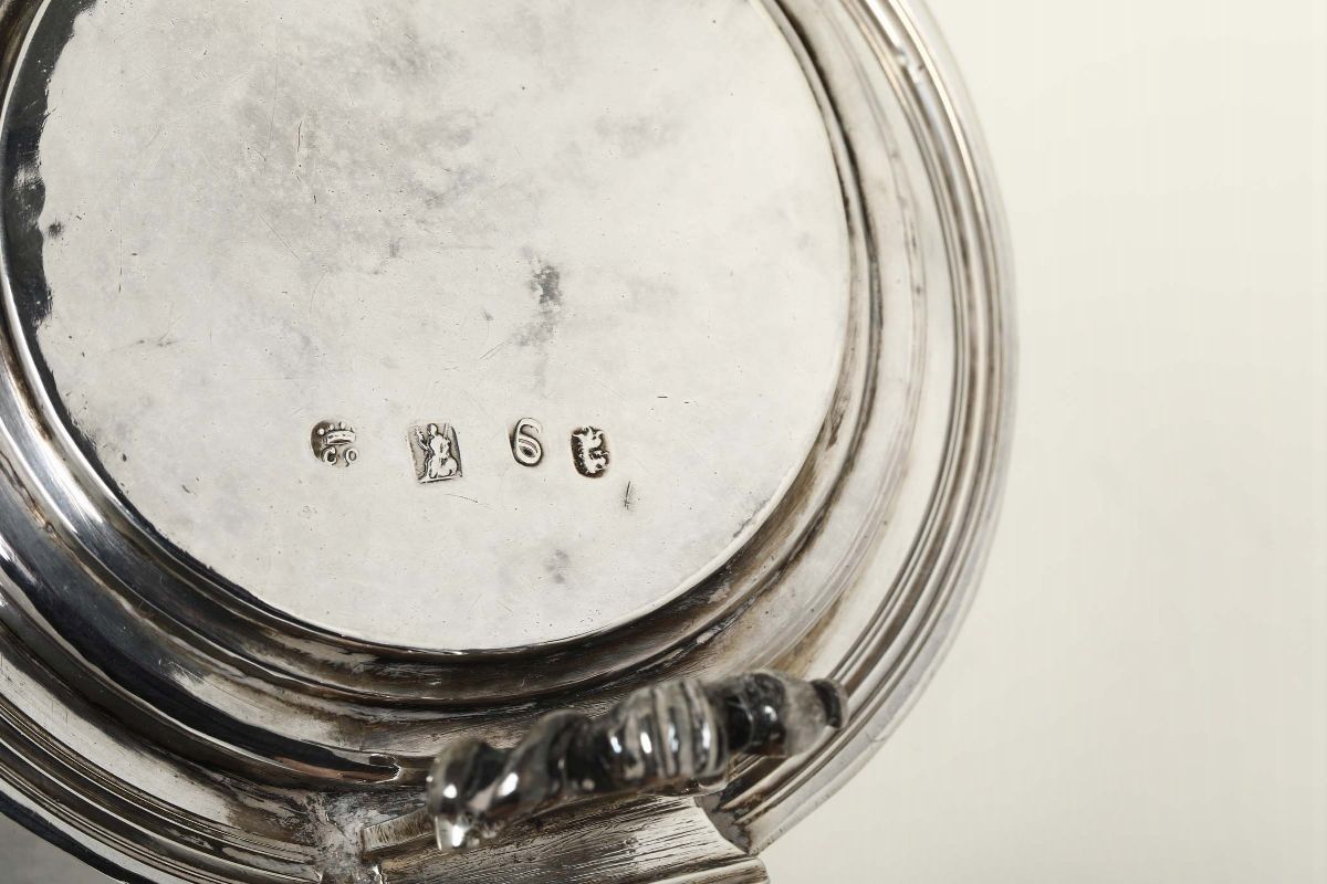 Tankard in Argento Fuso, Sbalzato e Inciso. Londra 1699-1700, Argentiere Robert Cooper
