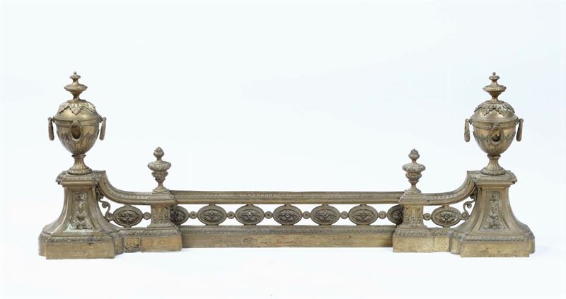 Parafuoco in bronzo, XVIII-XIX secolo  - Asta Antiquariato - Cambi Casa d'Aste