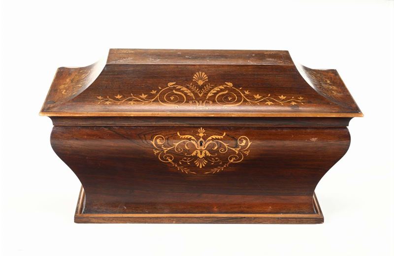 Scatola Carlo X intarsiata, XIX-XX secolo  - Asta Antiquariato - Cambi Casa d'Aste