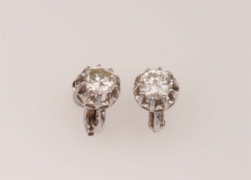 Pariglia di diamanti di vecchio taglio di ct 1,30 circa l'uno  - Asta Fine Jewels - Cambi Casa d'Aste