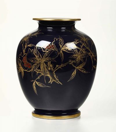Vaso in Porcellana, Giappone XX Secolo