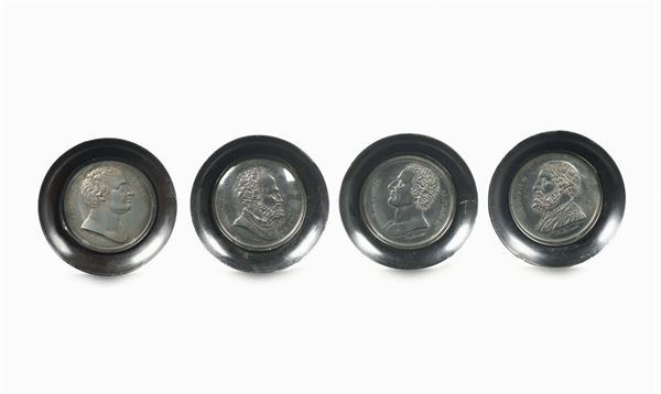 Giovanni Beltrami (Cremona, 1777 - 1854) Quattro medaglioni rappresentanti uomini illustri (Michelangelo, Guicciardini, Ariosto, e Alfieri), 1824-1830 circa