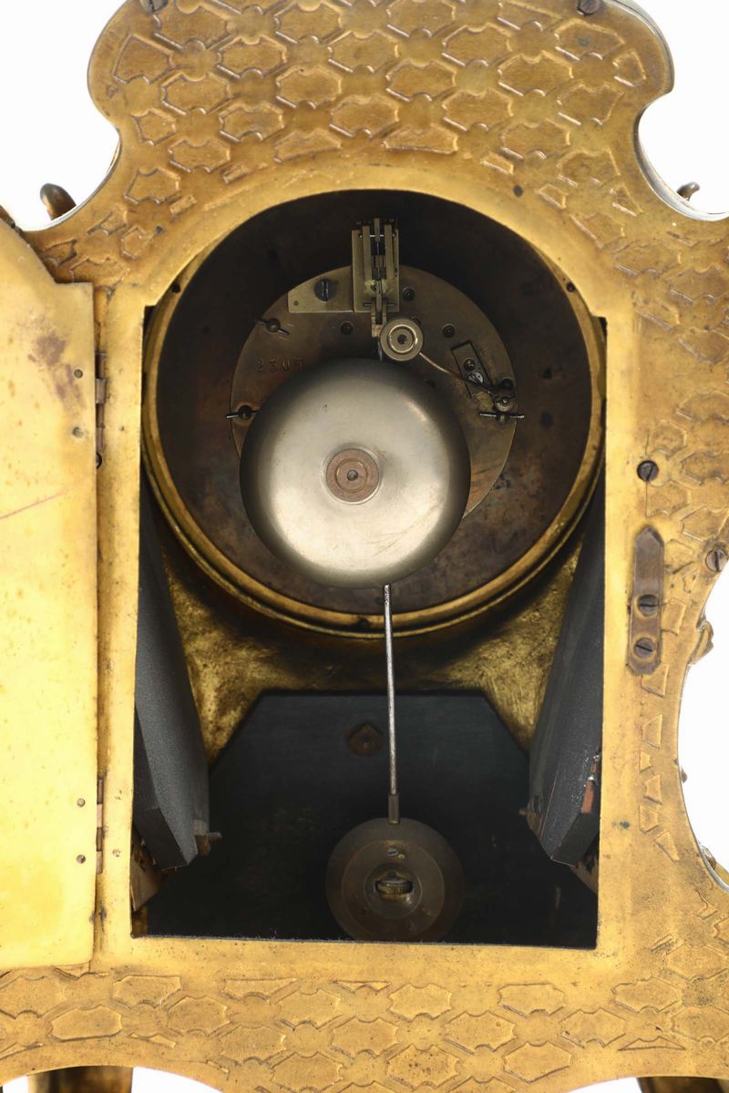 Pendola da Tavolo in Metallo Dorato in Stile Luigi XV, Francia XIX Secolo