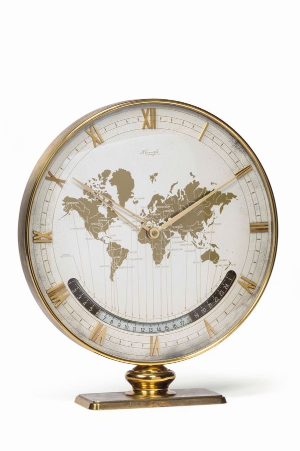 KIENZLE, orologio da tavolo, in ottone dorato con indicazione delle 24 ore. Realizzato nel 1960 circa