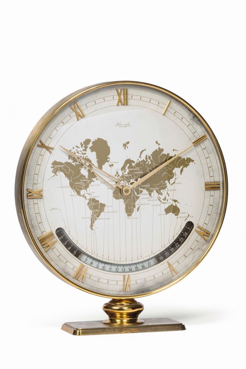 KIENZLE, orologio da tavolo, in ottone dorato con indicazione delle 24 ore. Realizzato nel 1960 circa  - Asta Orologi da Polso e da Tasca - Cambi Casa d'Aste