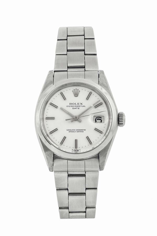 ROLEX, Oyster Perpetal, Date, Superlative Chronometer, Officially Certified, case No. 2789384, Ref. 1500. Fine, tonneau-shaped, center seconds, self-winding, water resistant, stainless steel wristwatch with date and an original Rolex Oyster bracelet with deployant clasp. Made circa 1970