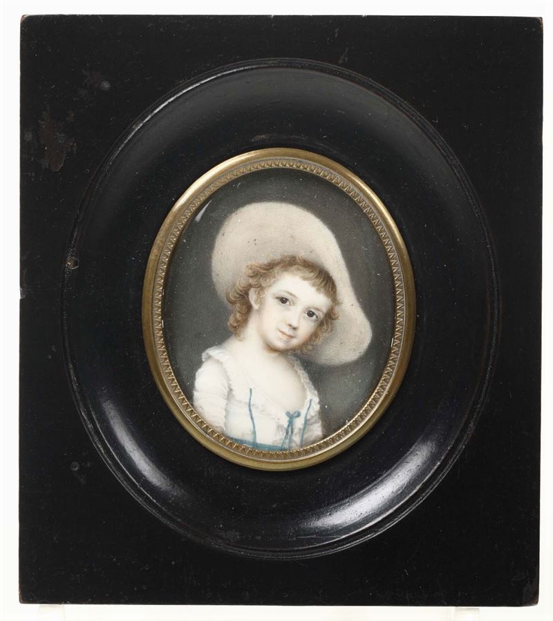 Miniatura su avorio raffigurante bimba con cappello, fine XVIII secolo  - Asta Antiquariato - Cambi Casa d'Aste