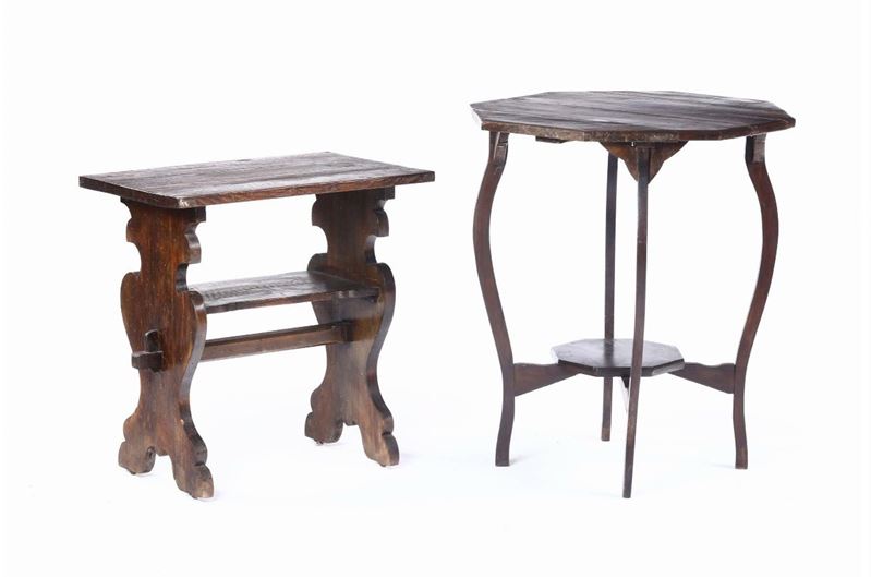 Lotto di due tavolini in legno  - Asta Asta a Tempo Antiquariato - I - Cambi Casa d'Aste