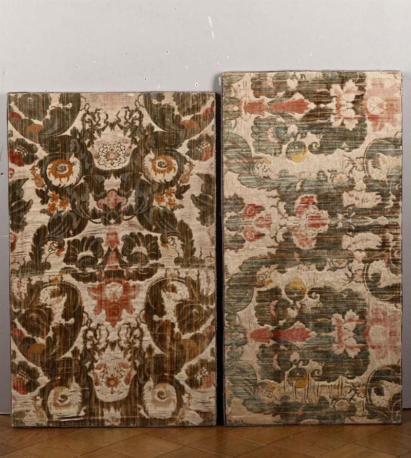 Due pannelli ricamati, XIX secolo  - Asta Asta a Tempo Antiquariato - I - Cambi Casa d'Aste