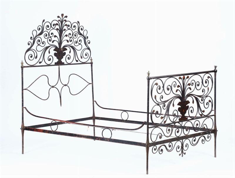 Letto in ferro dipinto, XVIII-XIX secolo  - Auction Fine Art - Cambi Casa d'Aste