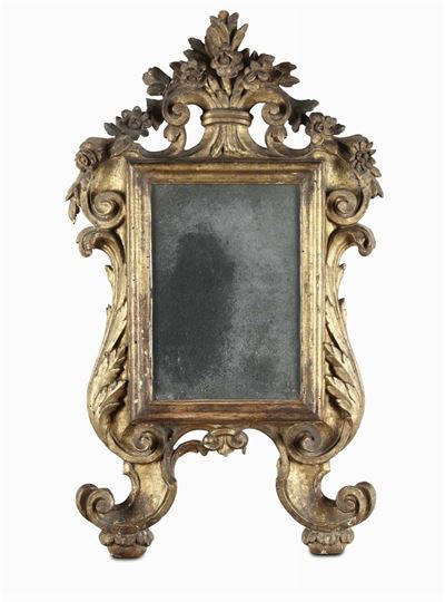 Piccola Specchiera in Legno Intagliato e Dorato, XVIII Secolo