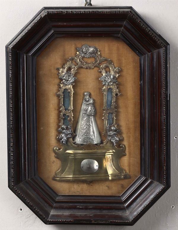 Madonna di Loreto in metallo e metallo dorato, XIX secolo