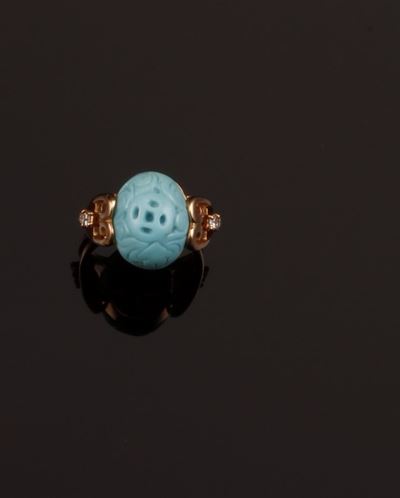 Anello con Turchese Inciso e Diamanti