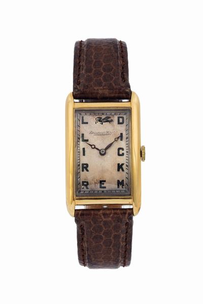 Iwc, Schaffhausen, Orologio da Polso, in Oro Giallo 18k, di Forma Rettangolare. Realizzato nel 19...